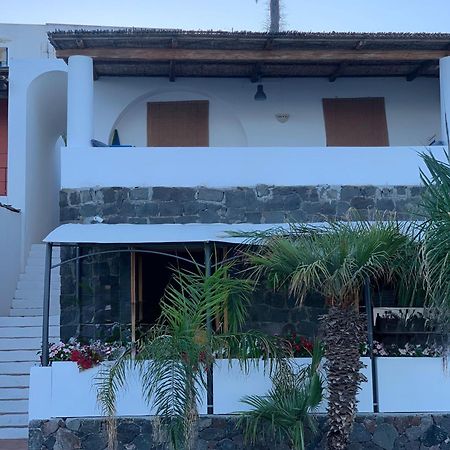 Appartamento La terrazza sul mare Santa Marina Salina Esterno foto